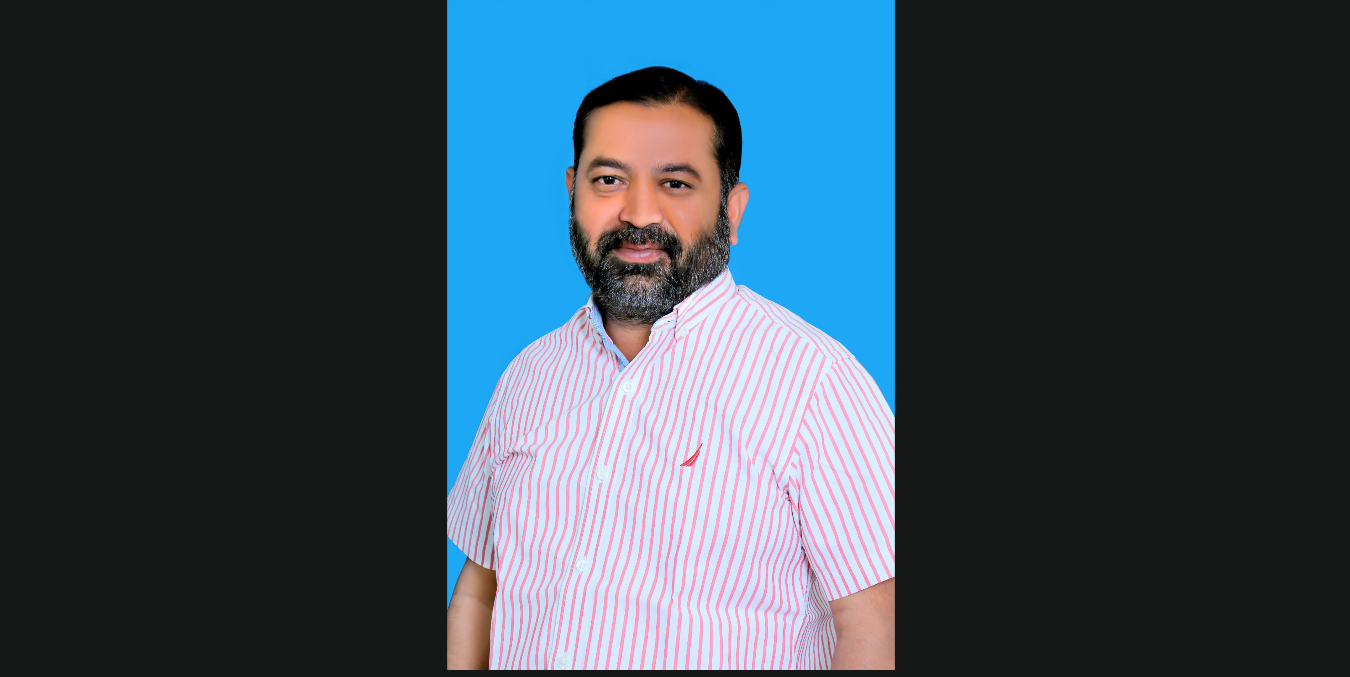బ్లాక్ మెయిల్ రాజకీయాలు మానుకో